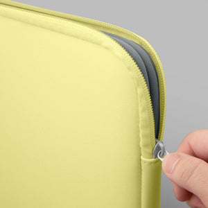 LAUT-HUEX PASTELS Protective Sleeve for Macbook 13-inch-Sleeve Case-MacBook 13"
