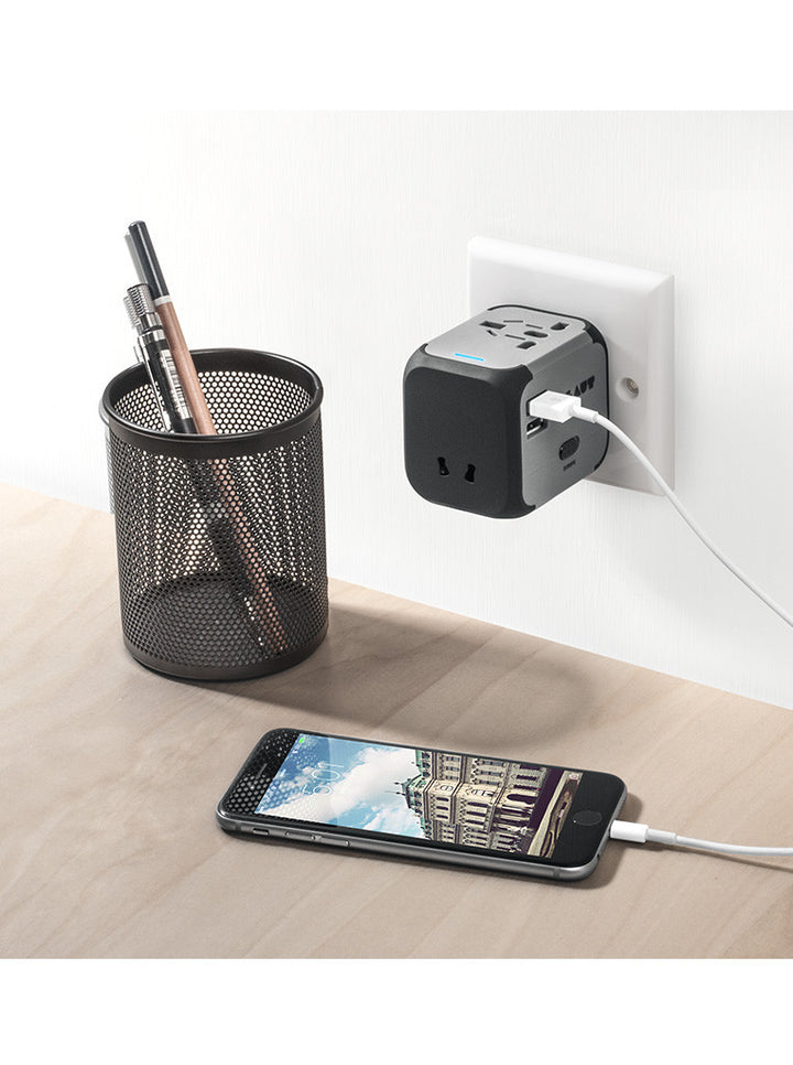LAUT-WORLD ADAPTER-Power-For Smartphone & Tablet
